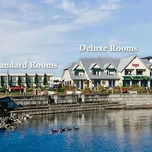 Waterfront & Hotel